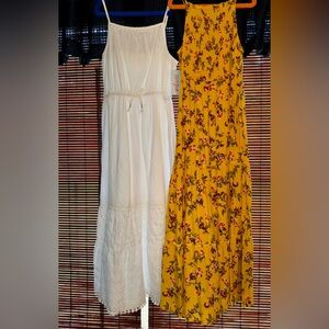 2 Girls Dresses, Size Large